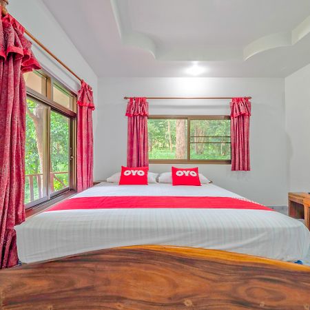 Oyo 1149 Best Resort Tha Mai Bagian luar foto