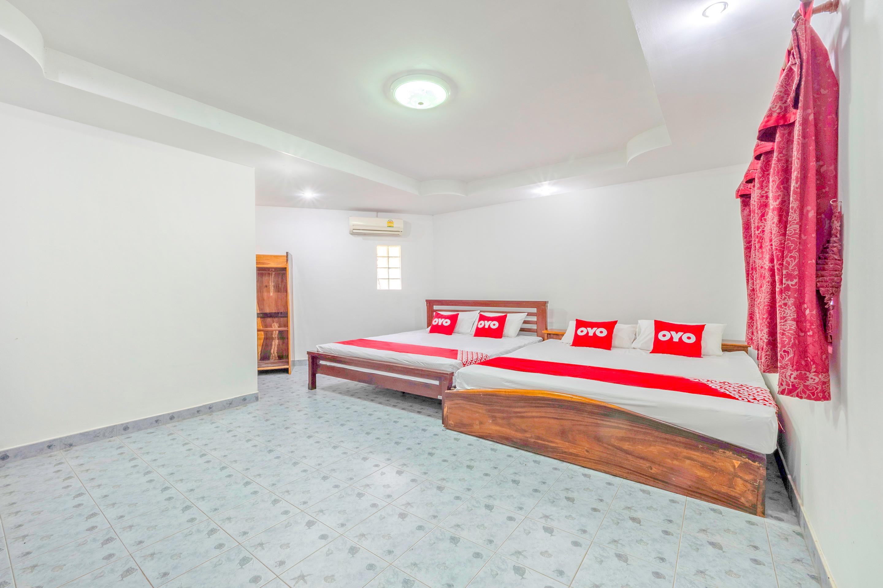 Oyo 1149 Best Resort Tha Mai Bagian luar foto